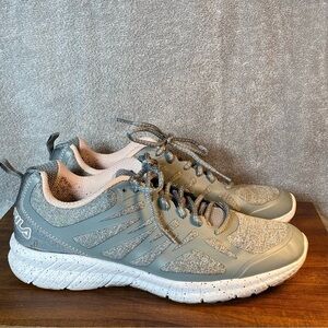 Fila Monument Shoes Women’s Size 11 Gray And Light Pink‎ Speed-stride Running